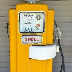 Shell Wayne 100 Gas Pump