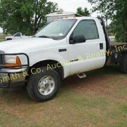 2001 FORD F250 XL SUPER DUTY, REGULAR CAB, V8