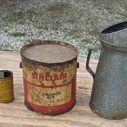 Old Sinclair grease can Filling Station oil can