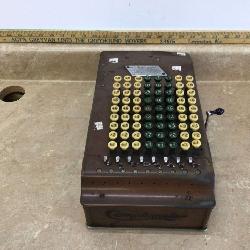 VINTAGE COMPTOMETER ADDING MACHINE