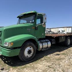 2000 International 9400