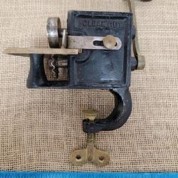 Antique Richland Cast Iron Clean Cut Pinking
