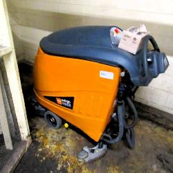 2022 Taski Swingo 1650 Floor Machine