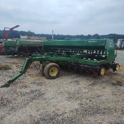 John Deere 750 No-Till 15' Drill