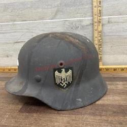 VINTAGE GERMAN KEVLAR HELMET WITH GERMAN SYMBOL