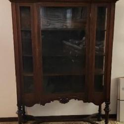 43 x 16 x 67 China Hutch