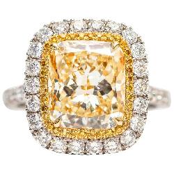 Lot #8051 Fancy Yellow Diamond 5.04ct-GIA Certified