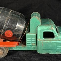 Vintage Structo Readymix Concrete Truck