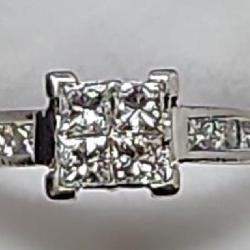 Platinum Diamond Ring. Size 7. Brilliant Diamonds