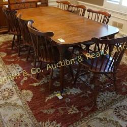 Dining Room Table & Area Rug
