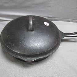 Rare Antique Wagner National #9 Cast Iron Skillet