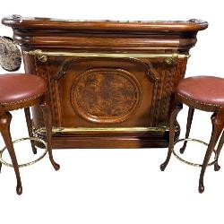 EXCEPTIONAL MAHOGANY BAR AND 2 STOOLS