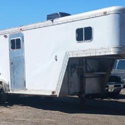 1991 Aluminum HORSE TRAILER
