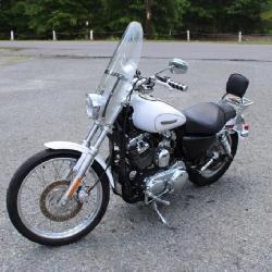 2007 Harley Davidson 1200 Motorcycle w/ Harley
