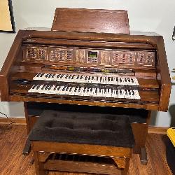 Lowrey Roll Top Organ With Bench
