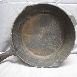 Cast Iron Chicken Frying Pan