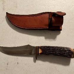 Schrade ï¿½Knife With Sheath