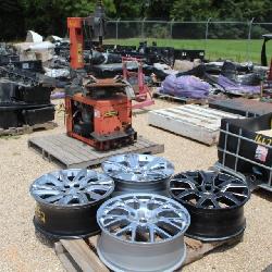 HendersonAuctions.com