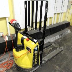 Hyster Electric Pallet Jack W45z-hd