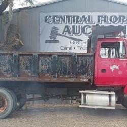 1992 Ford F9000 DUMP TRUCK RUNS/MOVES