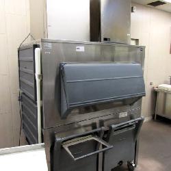 2 Scotsman F1522l-1e Remote Ice Flaker Heads With Follett Bin, Carts