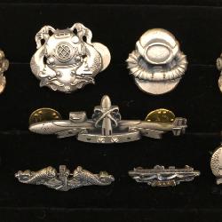 #457 (9) Aquatic related pins incl. Scuba Diver, Mini Sub