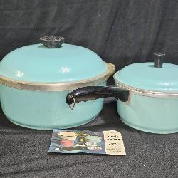 Club Aluminum Turquoise Dutch Oven & Sauce Pot