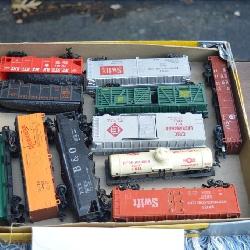 LOT HO TRAIN CARS  TANKER COAL