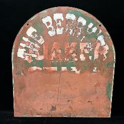 Old metal Quaker steak oil sign 26.5