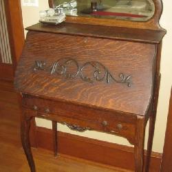 OAK DESK