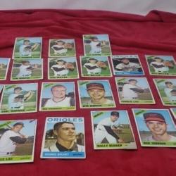 21) Topps 1964 and 1966 Baltimore Orioles bb