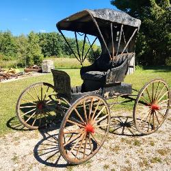 Antique 2 person horse carriage #1