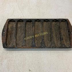 Cast Iron Cornbread Mold with Six Cavities