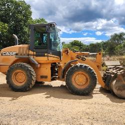 Case 521D Wheel Loader