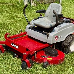 eXmark Quest 52