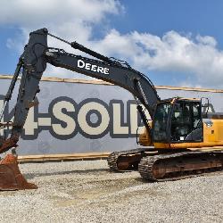 2018 DEERE 210 LC Hydraulic Excavator-3,352hrs. EROPS, steel 32 IN. tracks, JRB quick coupler, 24 IN. bucket, heat/air, radio, 2 speed, SN# 1FF210GXLJF525720