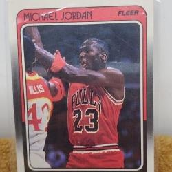 1988 Fleer #17 Micheal Jordan card