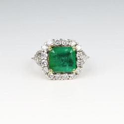 Beautiful Vintage G.I.A. Certified Colombian
