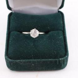 Ladies Diamond Solitaire Ring.