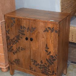 LOT 1050 MAHOGANY 2 DOOR CABINET WITH INCISED LEAVES