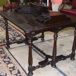 LOT 1113 WALNUT PARTNERS DESK