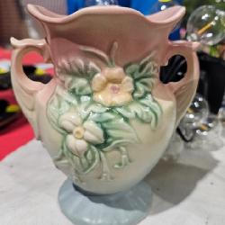 HULL VASE