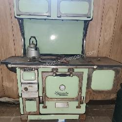 Early 20th Century Monarch Malleable Stove