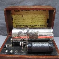 Vintage Voltamp No. 6 Battery Box