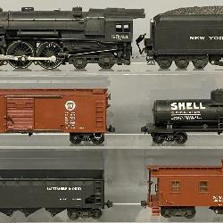 Lionel Prewar 700E with Scale Freight cars