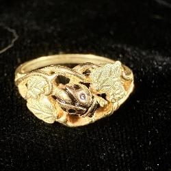 10K Black Hills Gold Lady Bug Ring sz 9