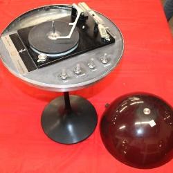 Vintag eElectrohome Apollo 860 Space Age Record