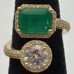 G.G.A Certified 18K Gold Emerald & Diamond Ring