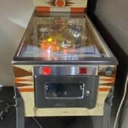 D. Gottlieb & Company El Dorado pin mall machine