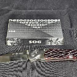 SOG A01 Arcitech Gentlemens Red Stag Bone Handle